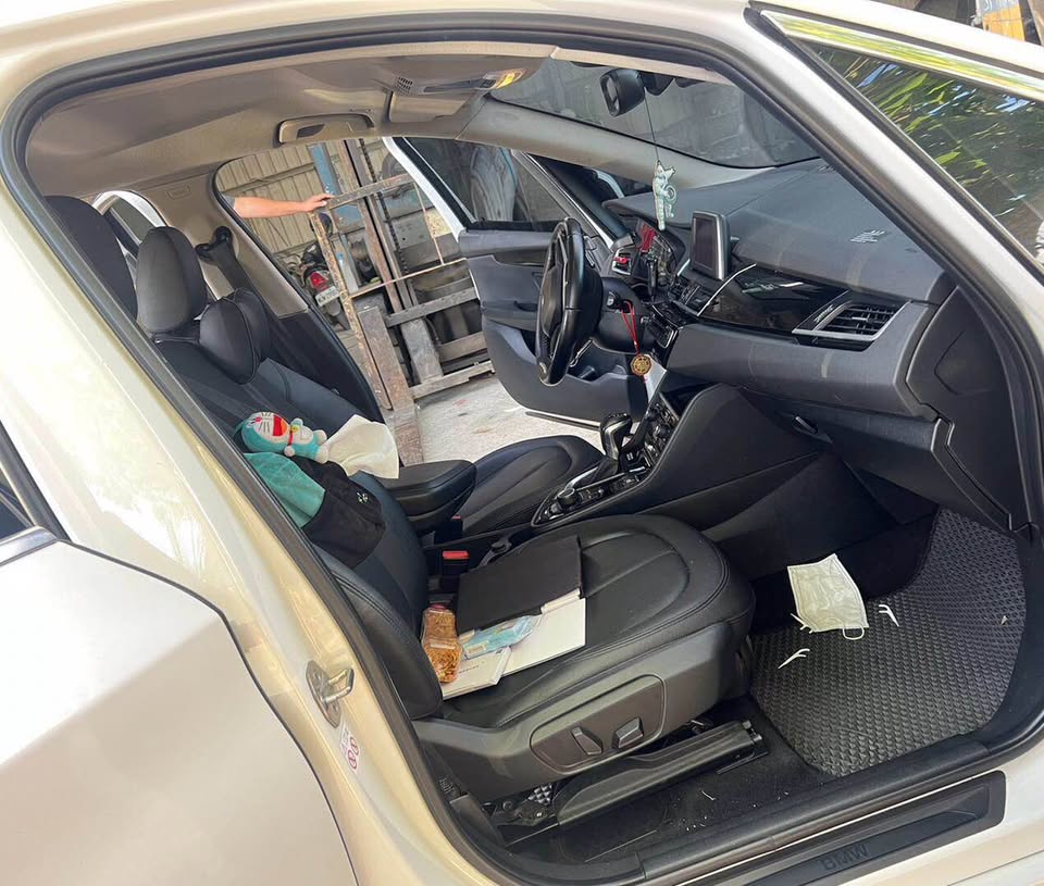 BMW 2 Series 218d 整車拆賣 二手零件照片 - Orange Garage