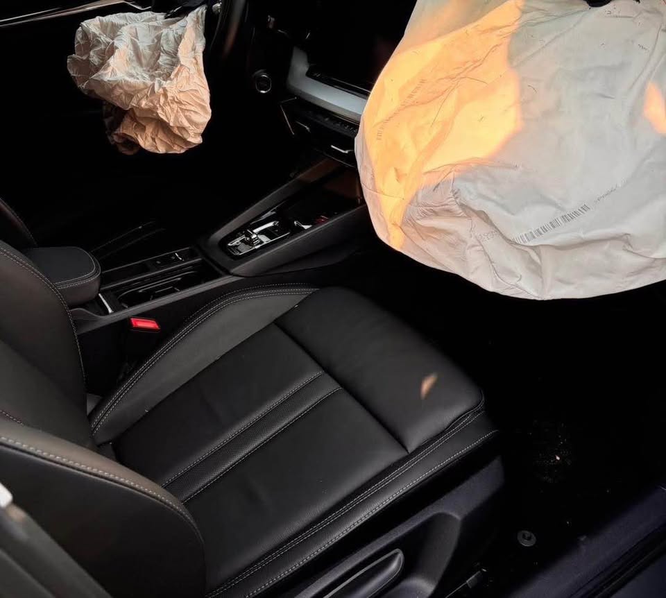 Škoda Octavia 1.5 e-TEC 整車拆賣 二手零件照片 - Orange Garage