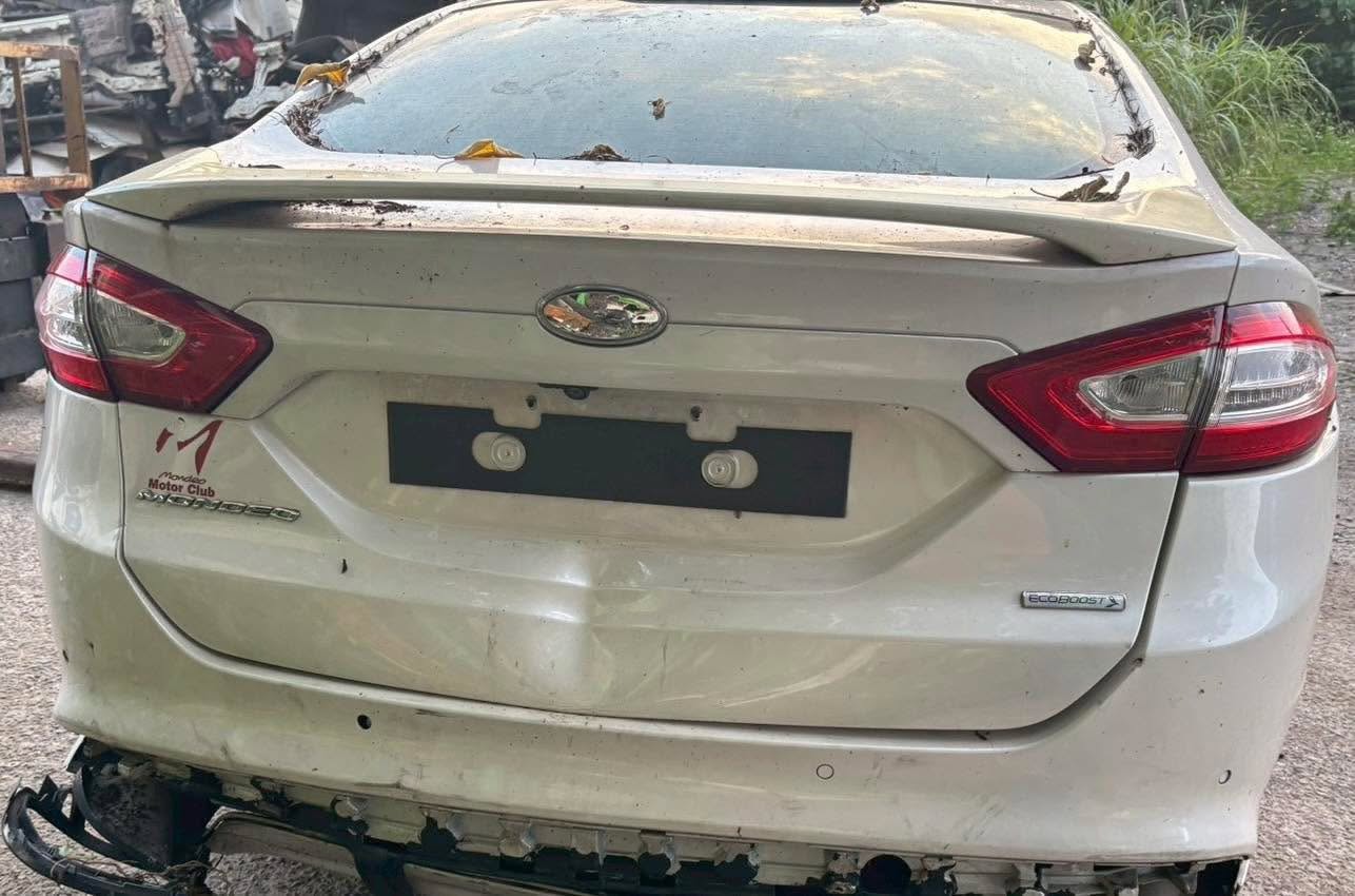 Ford Mondeo 2.0 EcoBoost 整車拆賣 二手零件照片 - Orange Garage