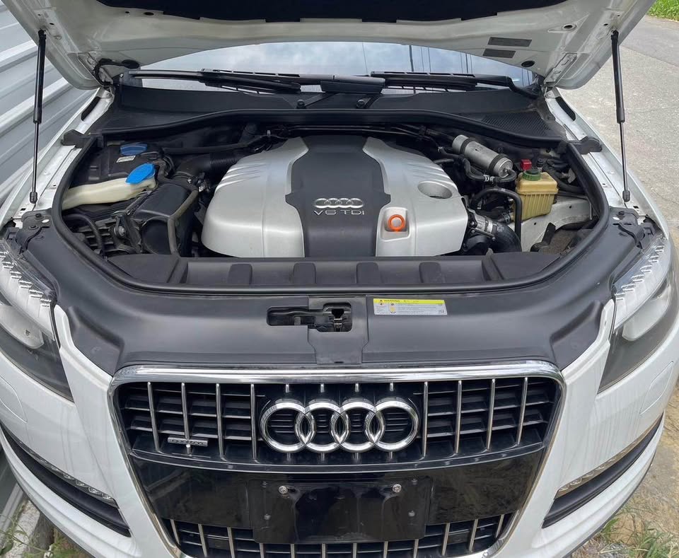 Audi Q7 3.0 TDI 整車拆賣 二手零件照片 - Orange Garage