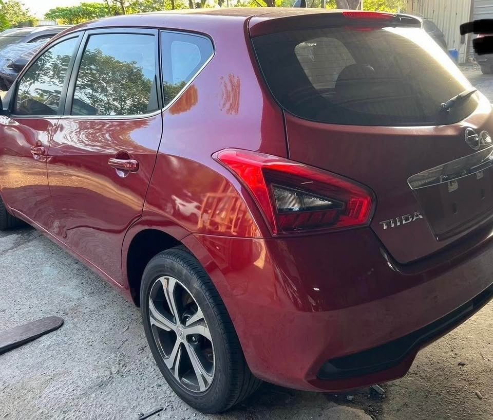 Nissan Tiida 1.6 整車拆賣 二手零件照片 - Orange Garage