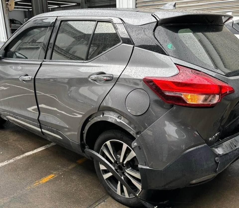 Nissan Kicks 整車拆賣 二手零件照片 - Orange Garage