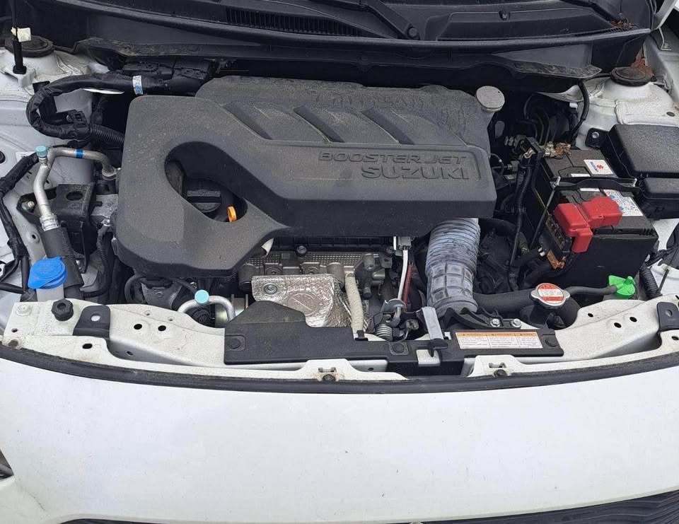Suzuki Swift 1.0 整車拆賣 二手零件照片 - Orange Garage