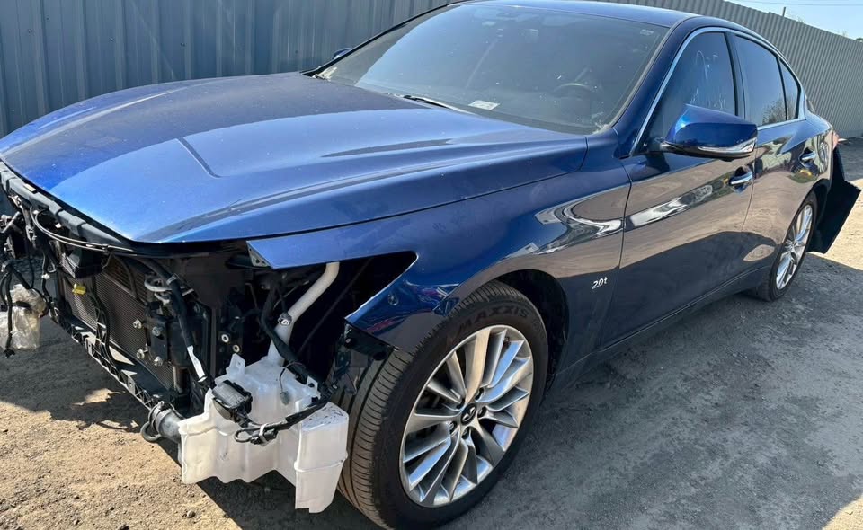 Infiniti Q50 2.0t 整車拆賣 二手零件照片 - Orange Garage
