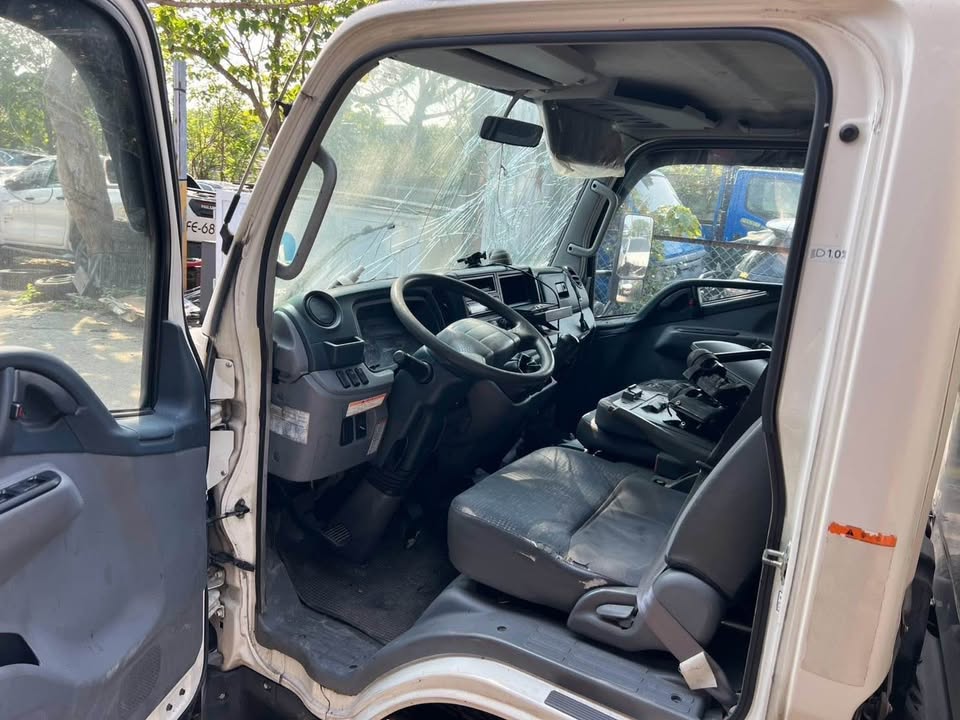Mitsubishi Canter 第七代 整車拆賣 二手零件照片 - Orange Garage