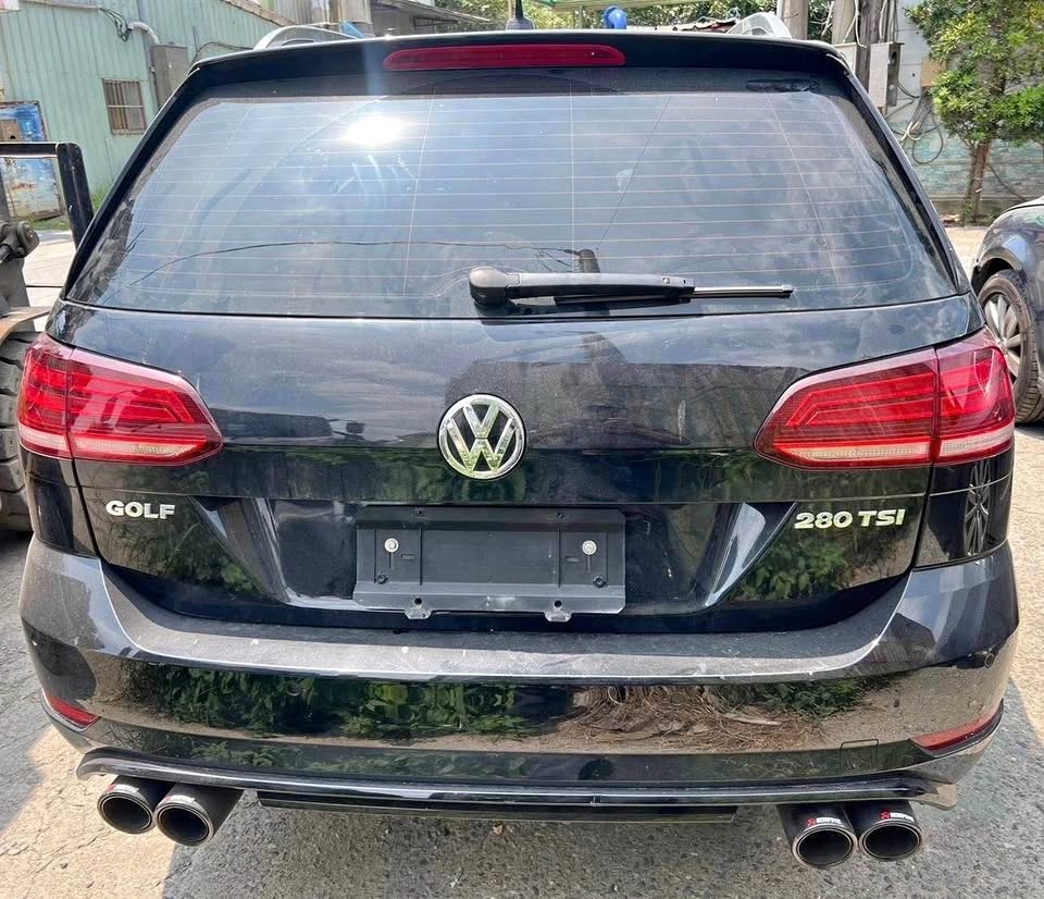 Volkswagen Golf Variant 280 TSI 整車拆賣 二手零件照片 - Orange Garage