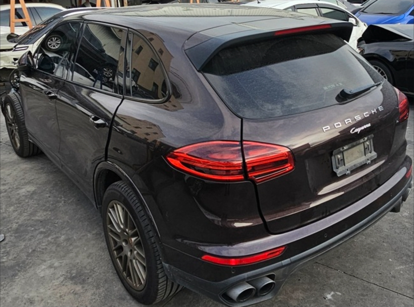 Porsche Cayenne 3.6 整車拆賣 二手零件照片 - Orange Garage