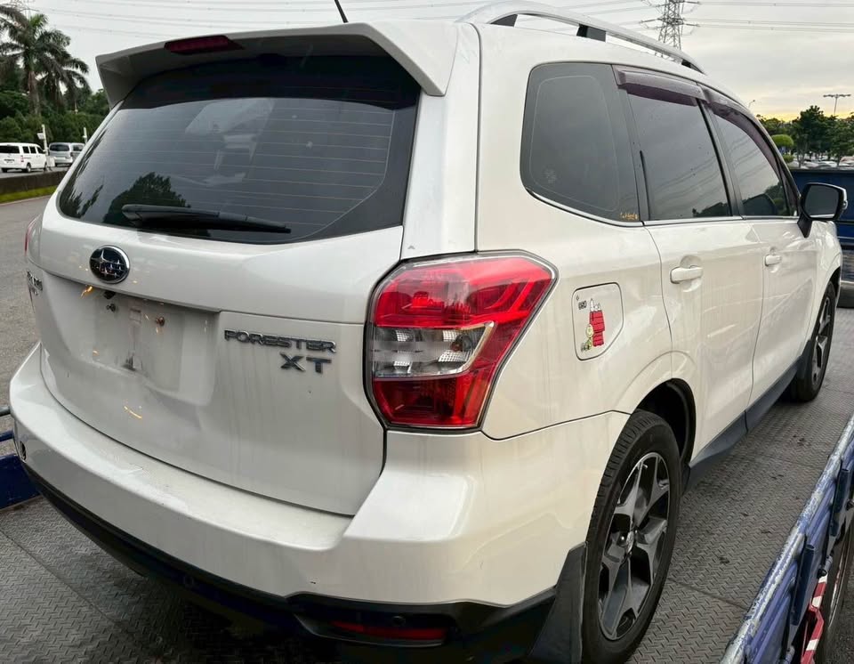 Subaru Forester 2.0 XT 整車拆賣 二手零件照片 - Orange Garage