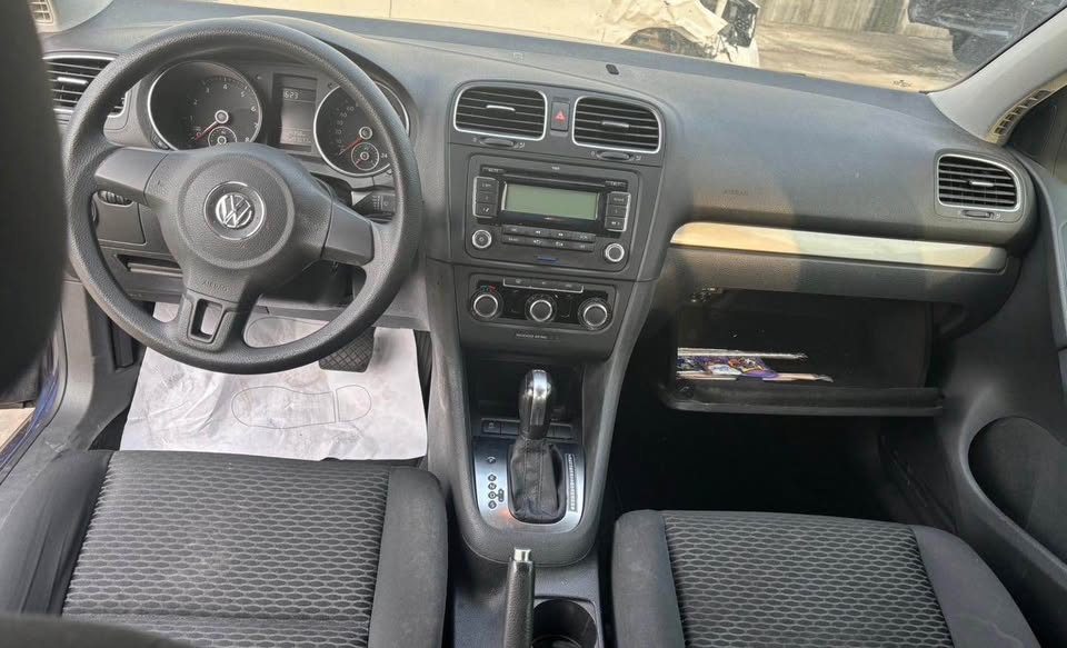 Volkswagen Golf Mk6 1.6 MPI 整車拆賣 二手零件照片 - Orange Garage