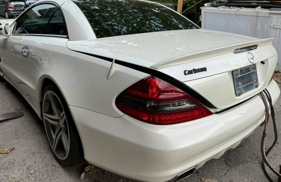 Mercedes-Benz SL SL350 整車拆賣 二手零件照片 - Orange Garage