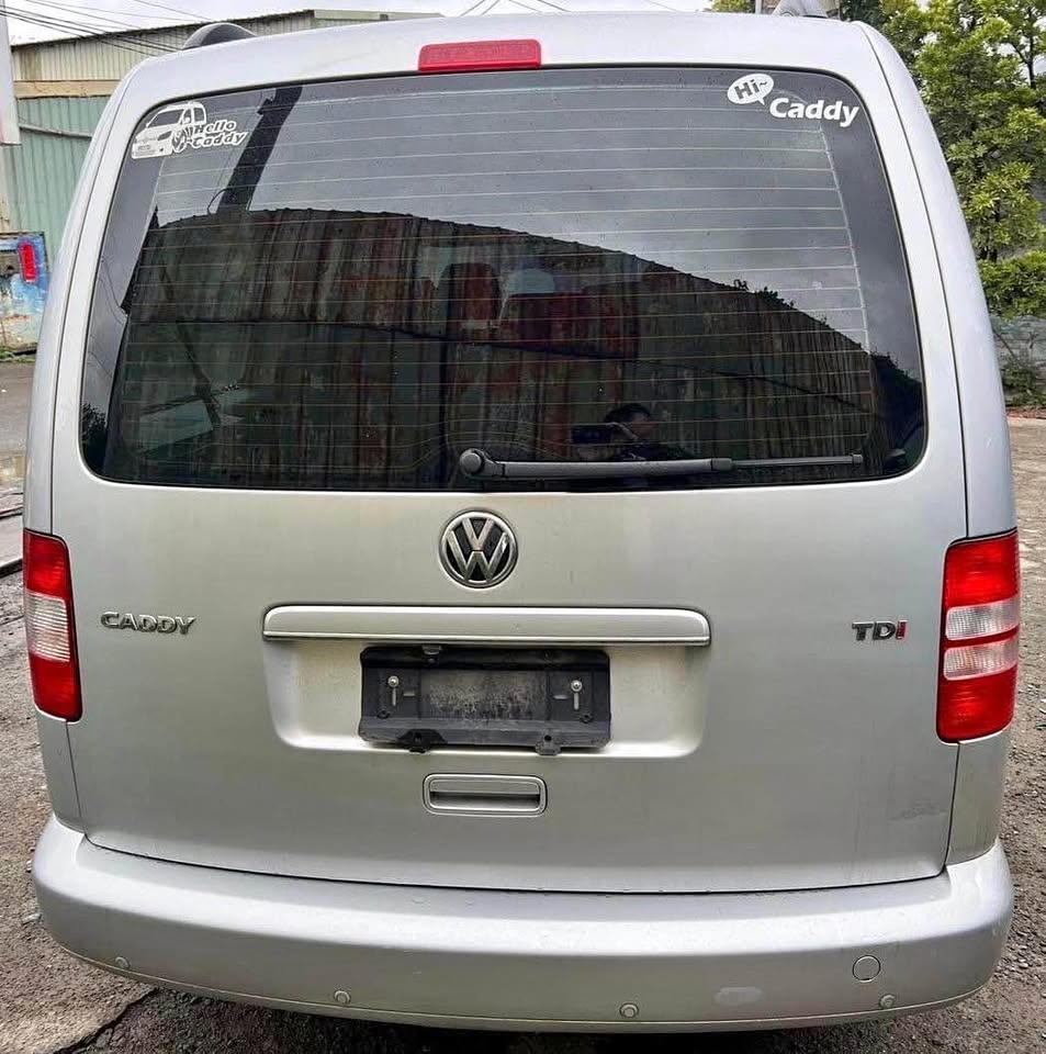 Volkswagen Caddy Maxi TDI 整車拆賣 二手零件照片 - Orange Garage