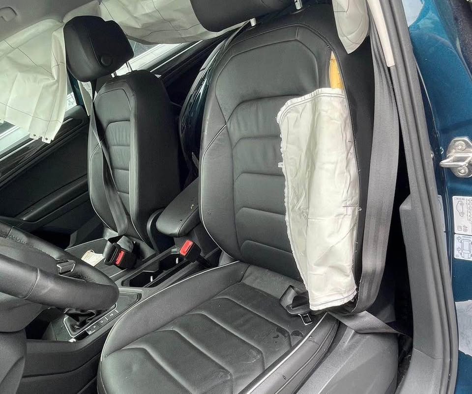Volkswagen Tiguan 280 TSI 整車拆賣 二手零件照片 - Orange Garage